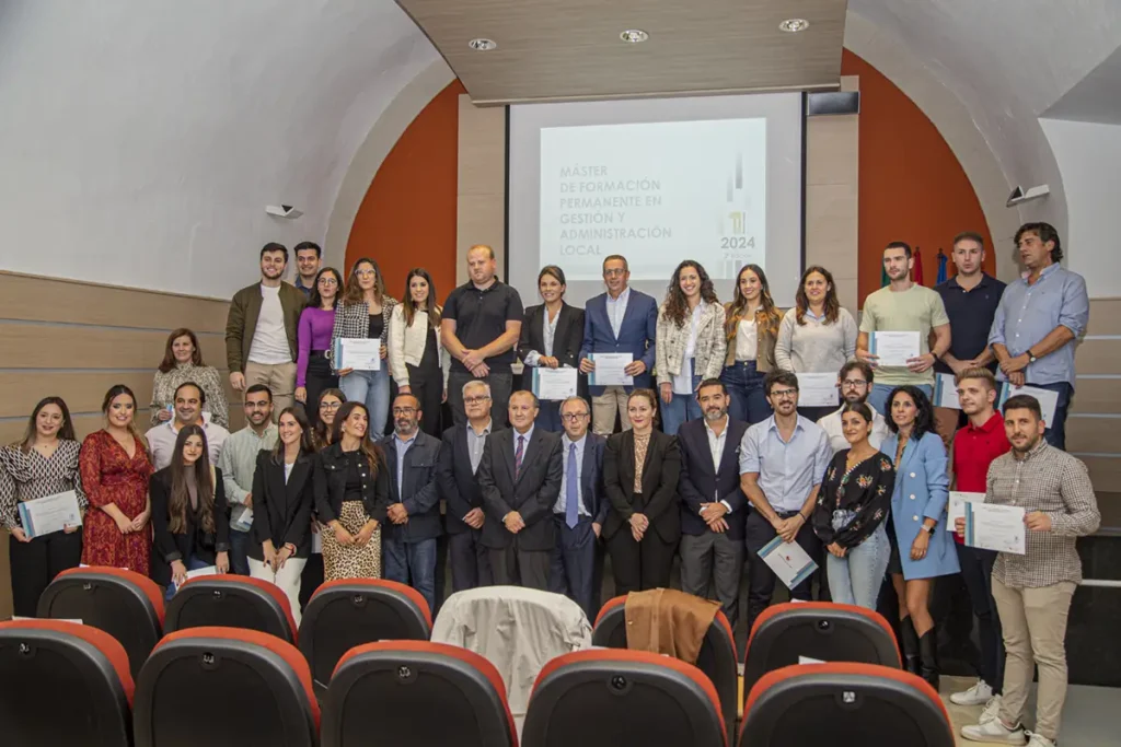 master en gestion y administracion publica alumnos de la segunda edicion